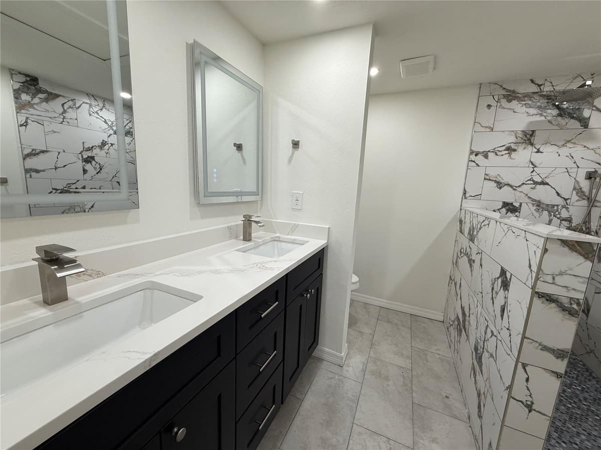 4553 EDITH STREET — photo 7 of 15