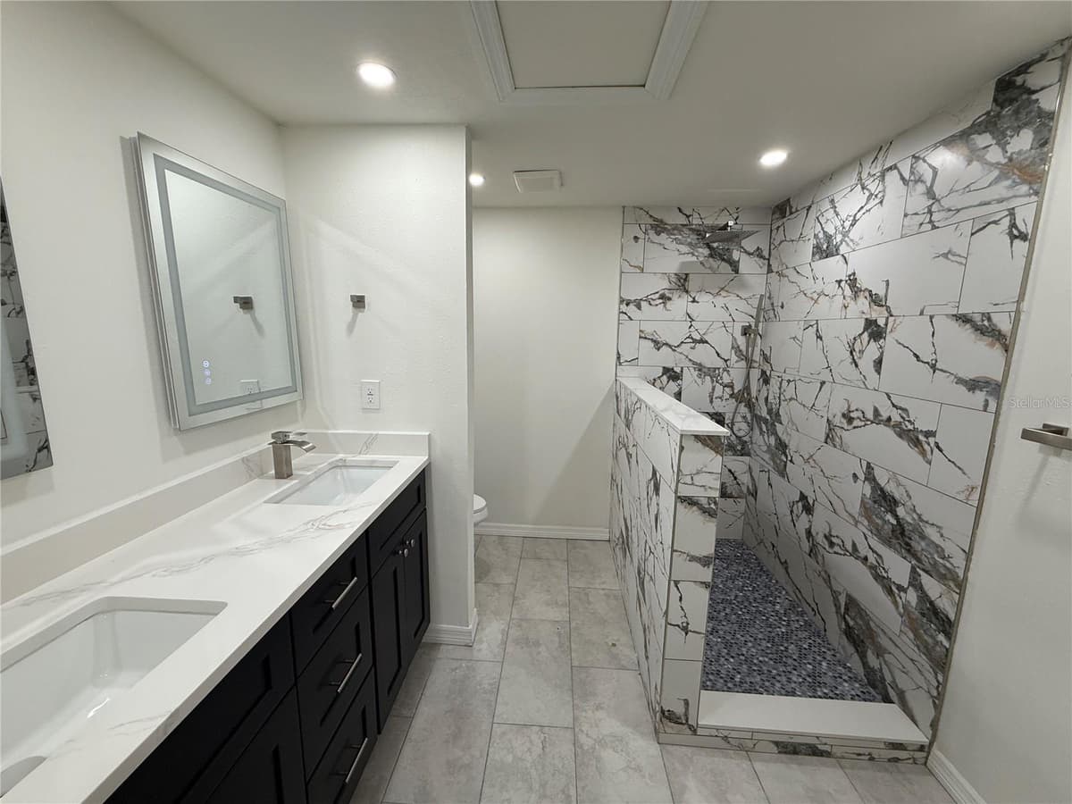 4553 EDITH STREET — photo 8 of 15