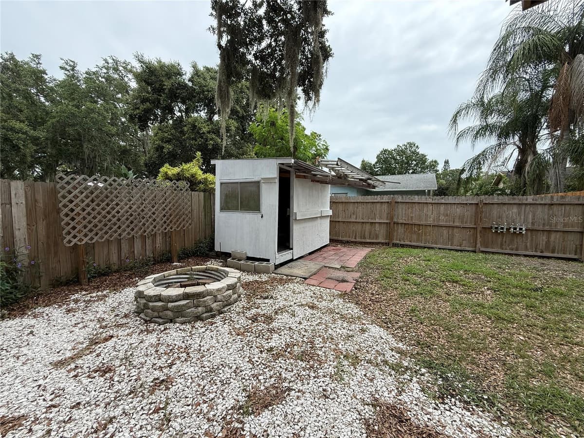 4553 EDITH STREET — photo 14 of 15