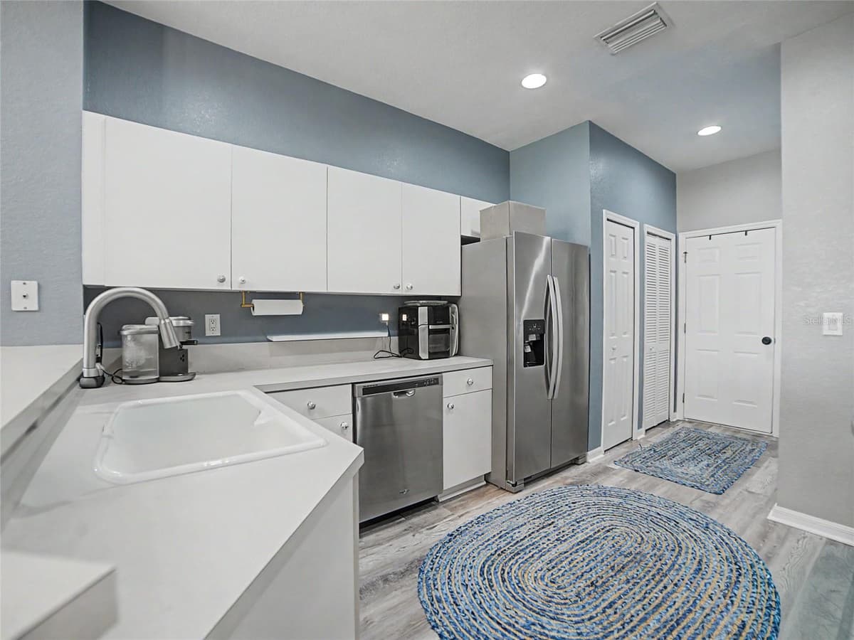 11523 CAPTIVA KAY DRIVE — photo 10 of 29