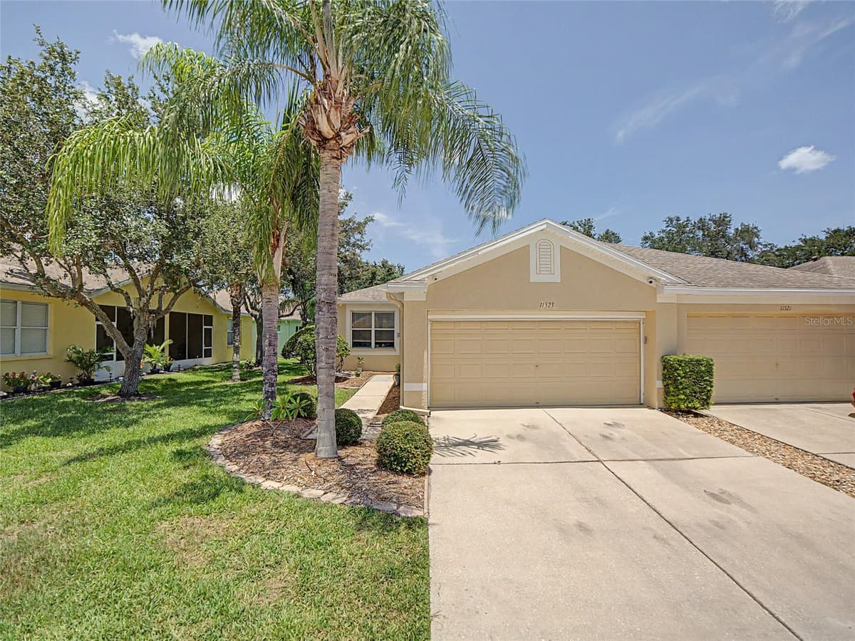 11523 CAPTIVA KAY DRIVE — photo 2 of 29
