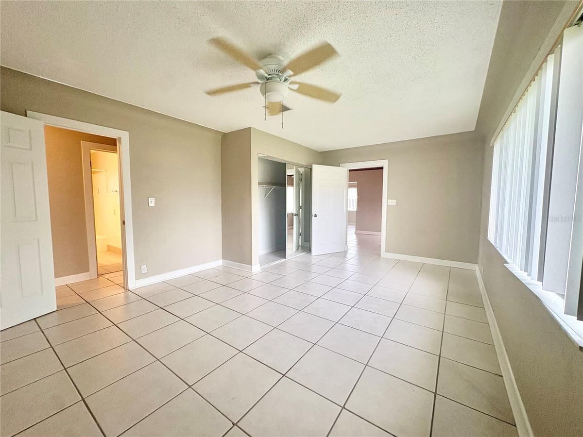 360 72ND AVENUE — photo 18 of 26