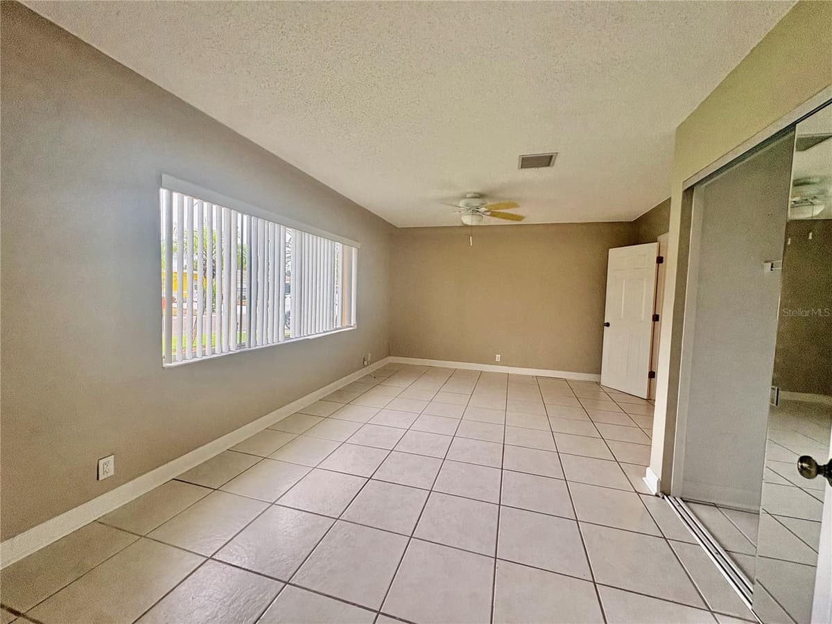 360 72ND AVENUE — photo 19 of 26