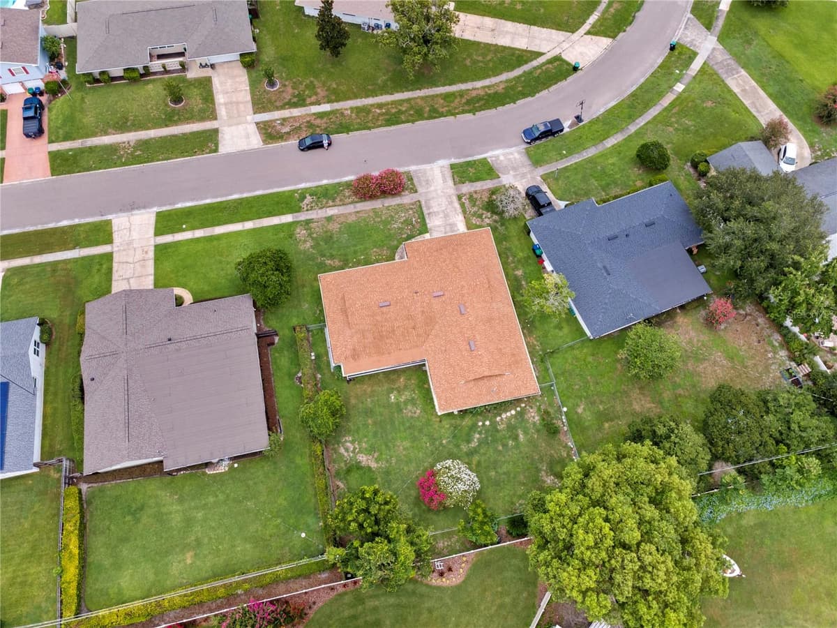 2612 TIMBERLAKE DRIVE — photo 27 of 27