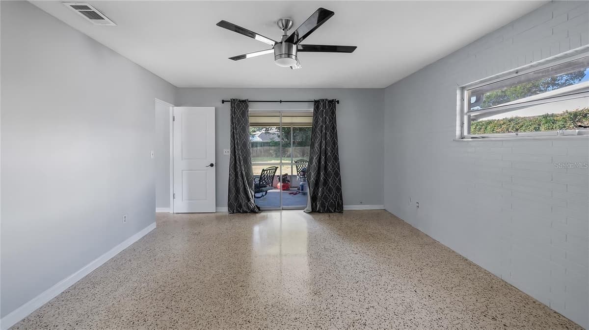 2612 TIMBERLAKE DRIVE — photo 12 of 27