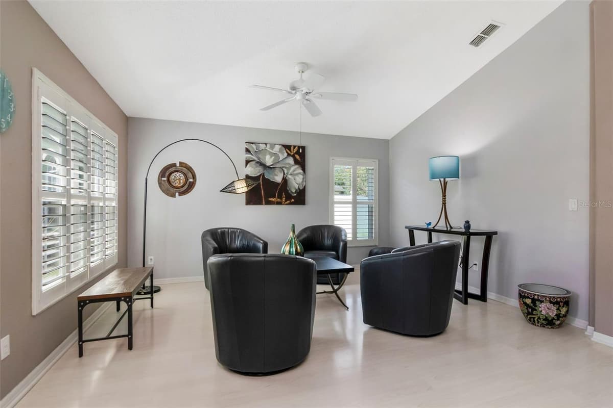 9301 BROOKHURST COURT — photo 4 of 66
