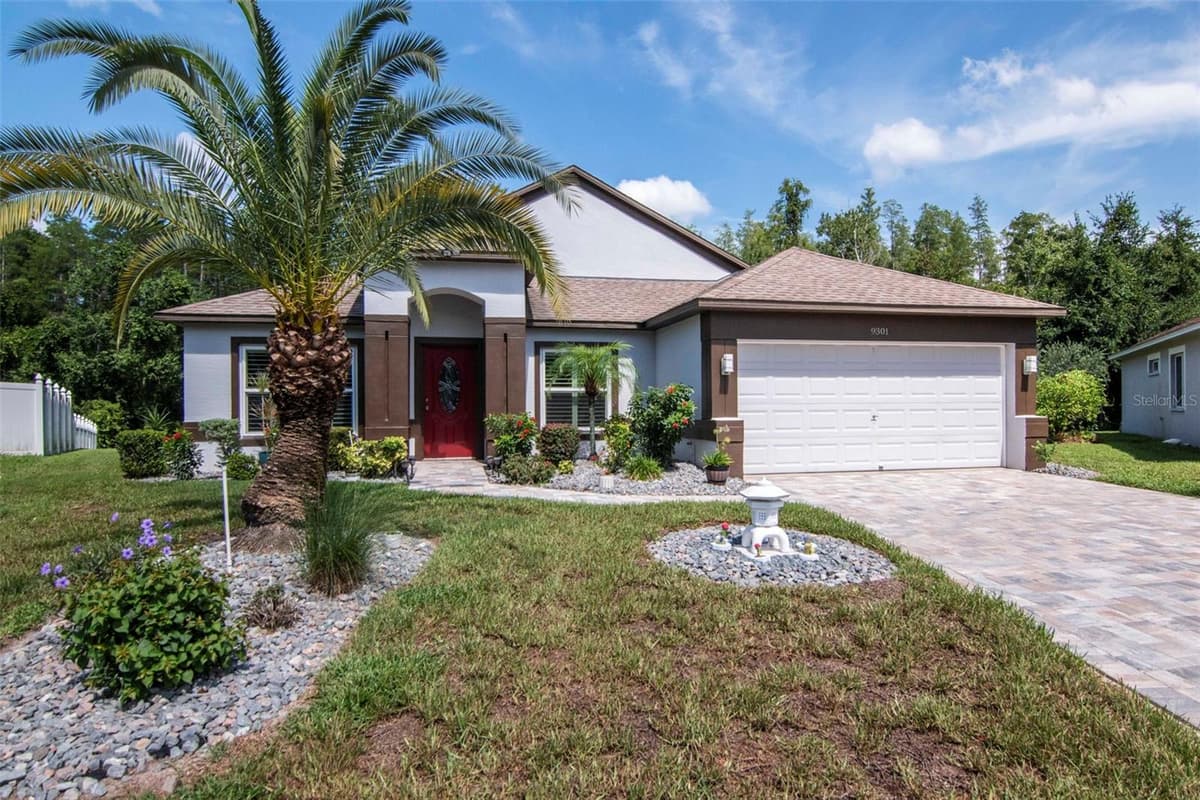 9301 BROOKHURST COURT — photo 43 of 66