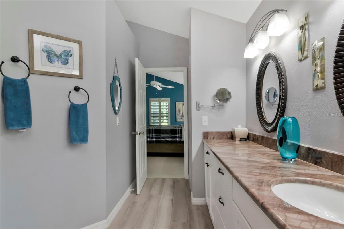 9301 BROOKHURST COURT — photo 30 of 66