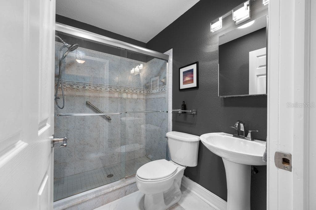 328 BAYVIEW DRIVE — photo 29 of 46