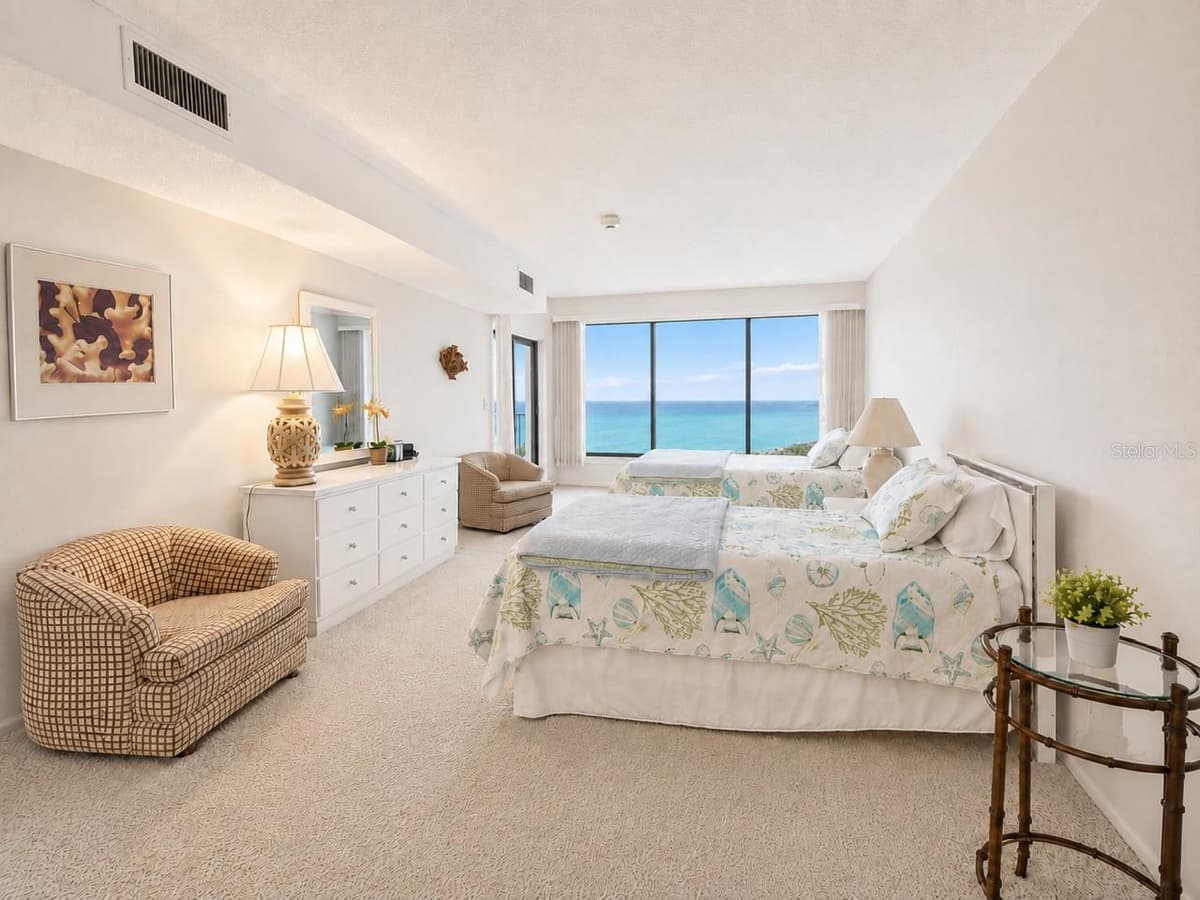 2675 GULF OF MEXICO DRIVE — photo 8 of 17