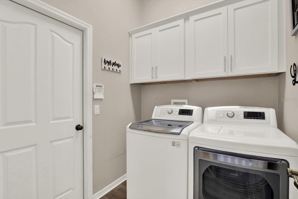 2318 EDELWEISS LOOP — photo 36 of 57