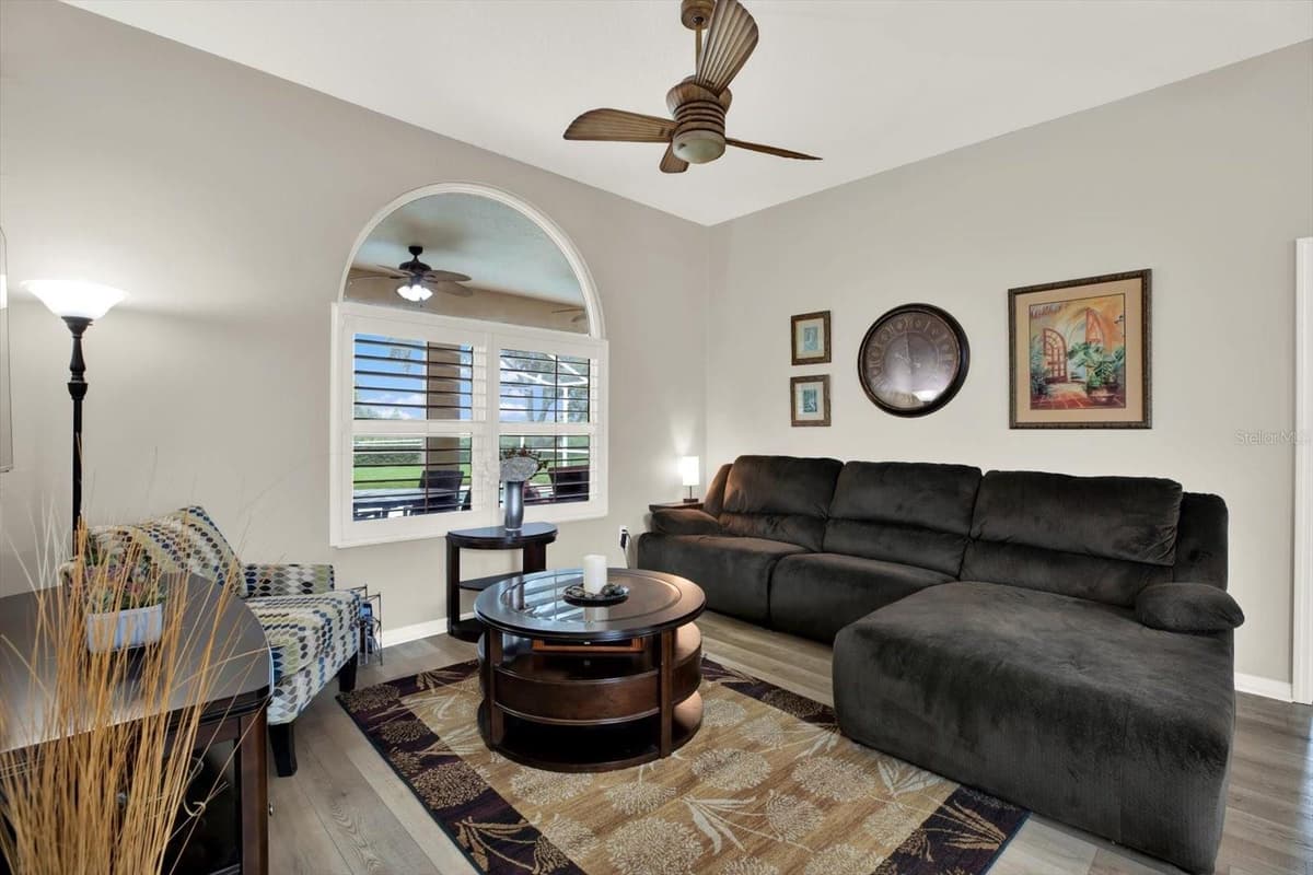 2318 EDELWEISS LOOP — photo 10 of 57