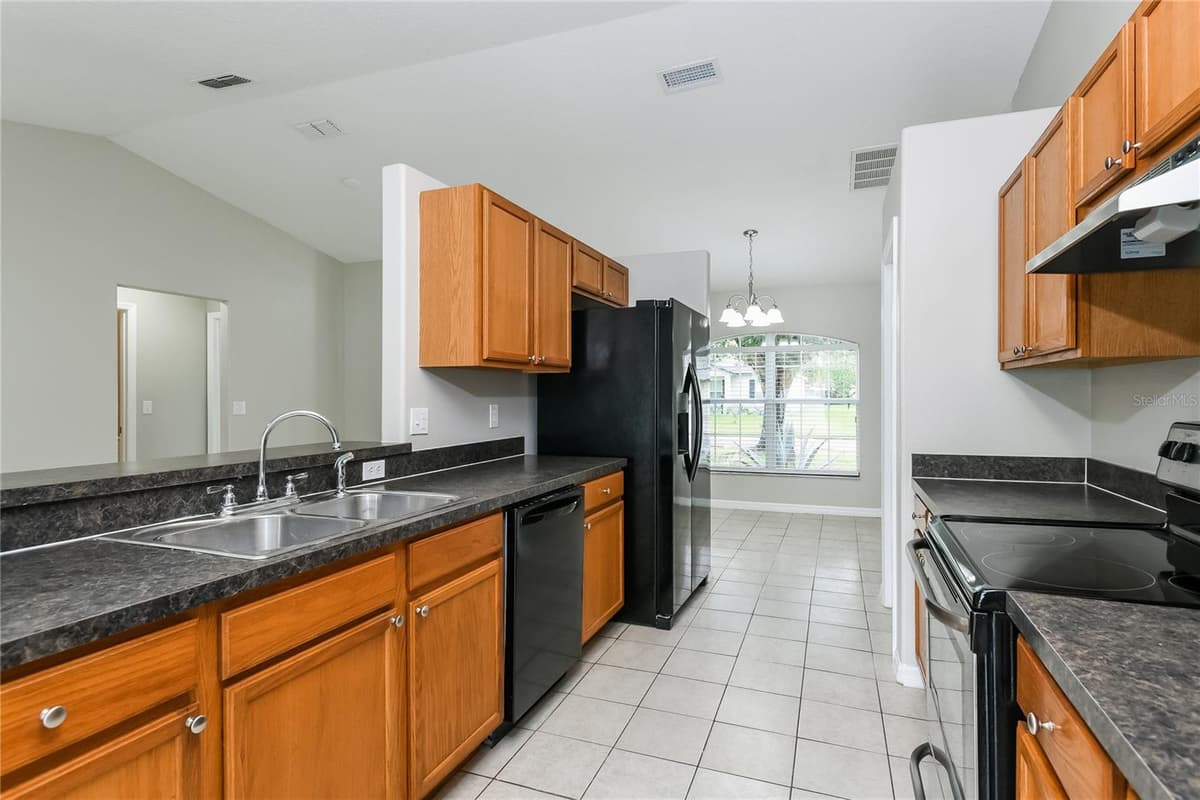116 SAN BENITO WAY — photo 5 of 15