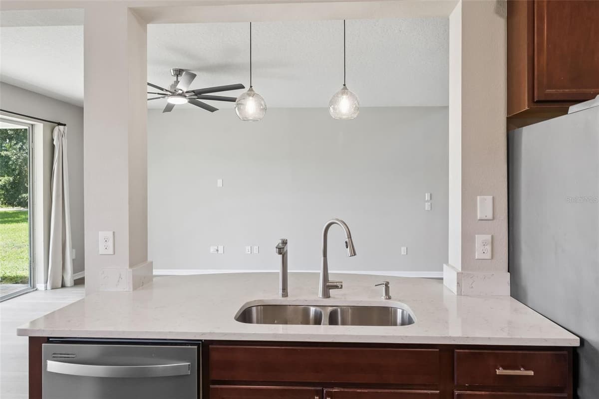 2766 BOBCAT CHASE BOULEVARD — photo 16 of 57