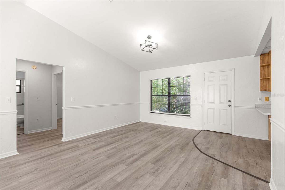 716 31ST AVENUE — photo 8 of 37