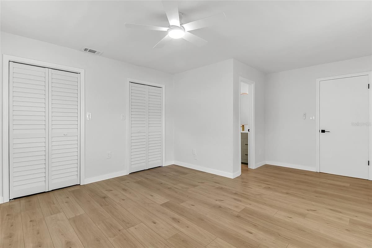 1825 AARON AVENUE — photo 21 of 26