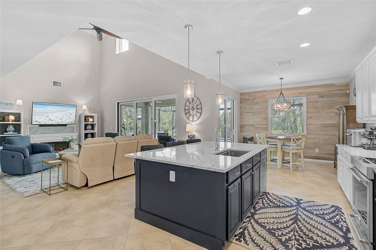 20275 GRANLAGO DRIVE — photo 13 of 61