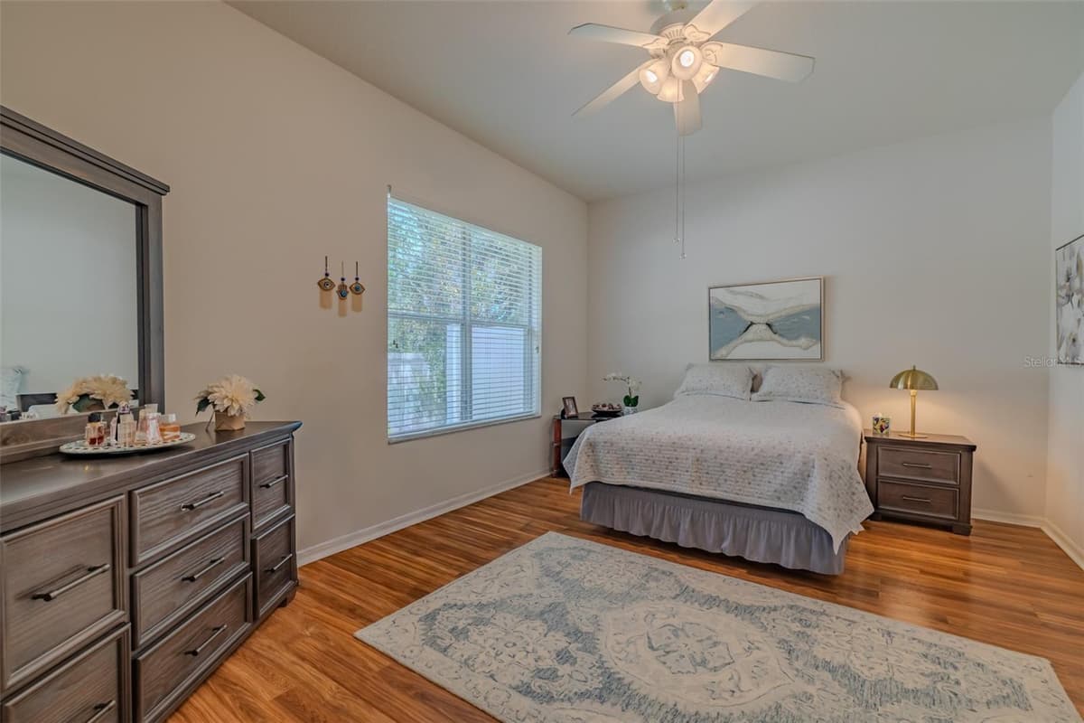1237 AMBRIDGE DRIVE — photo 31 of 38