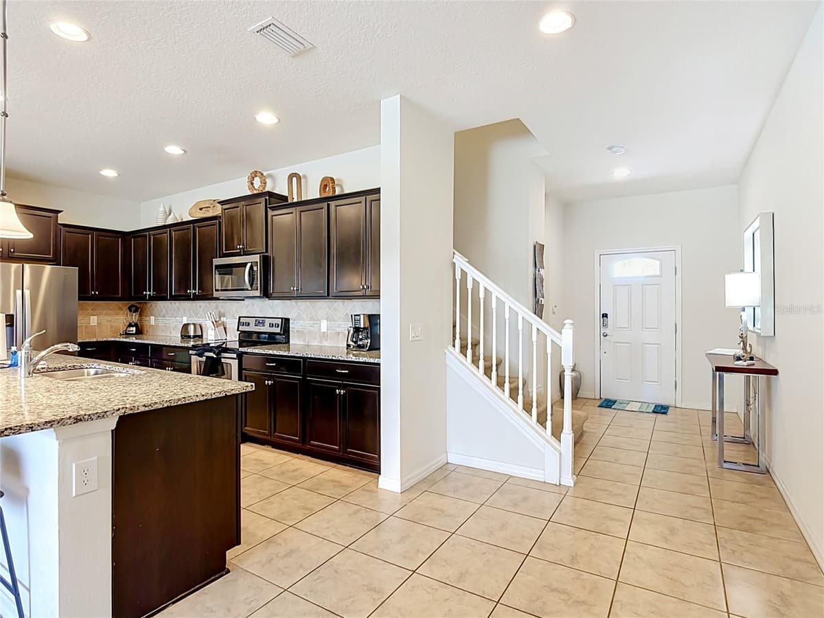 8899 GENEVE CT — photo 3 of 30