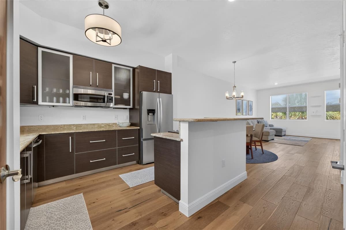 433 CENTRAL AVENUE — photo 5 of 66