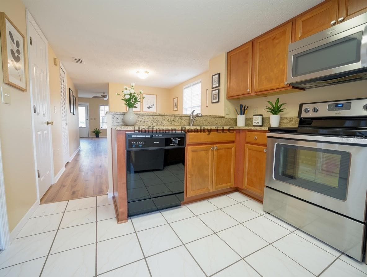 2263 FLETCHERS POINT CIRCLE — photo 5 of 23
