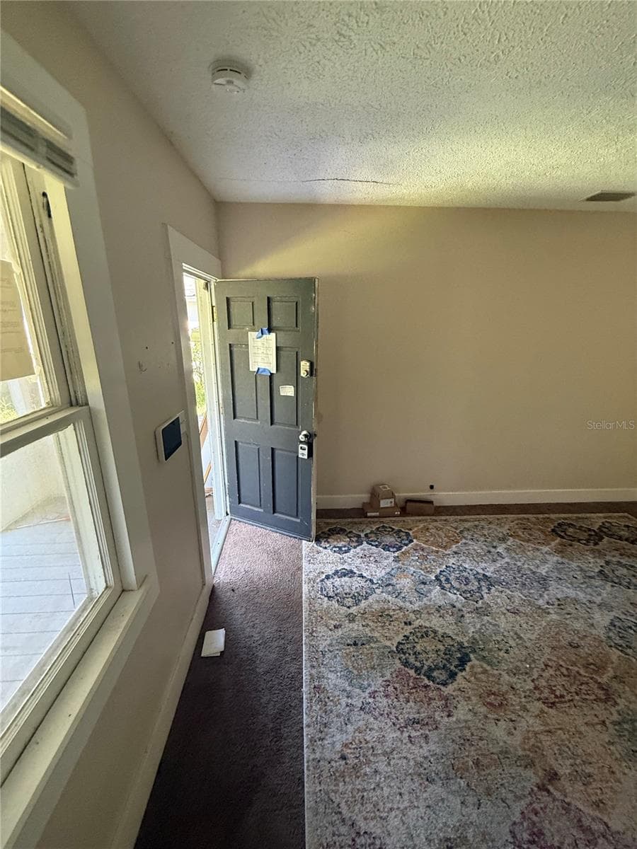 5905 BRILEY AVENUE — photo 5 of 64