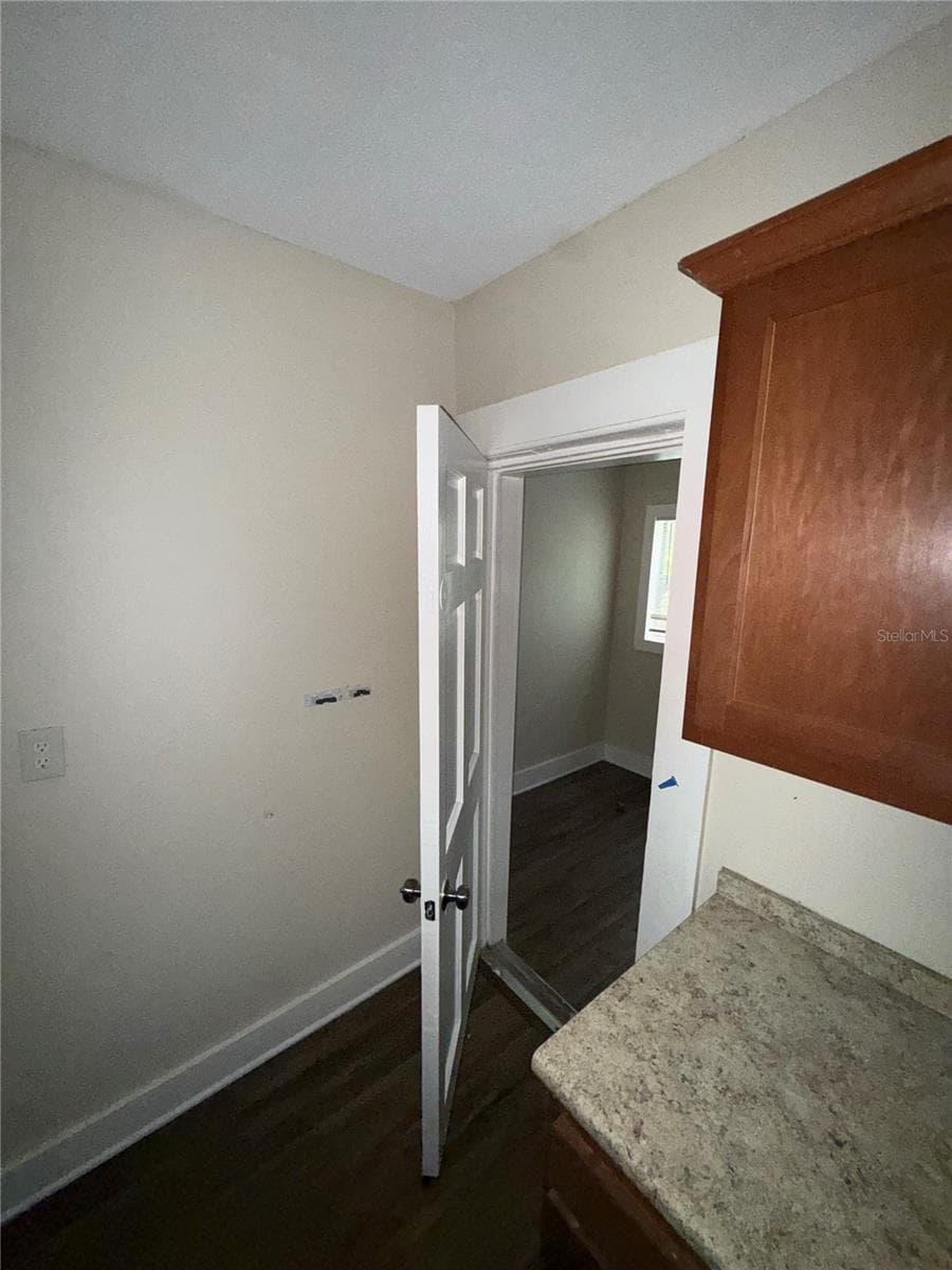 5905 BRILEY AVENUE — photo 31 of 64
