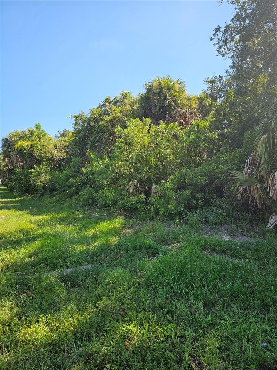 18129 SINATRA AVENUE — photo 3 of 3