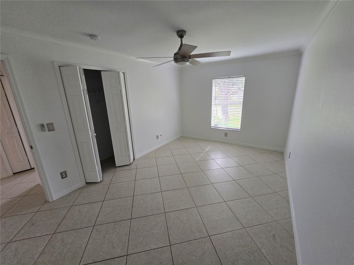 219 25TH PLACE — photo 19 of 28