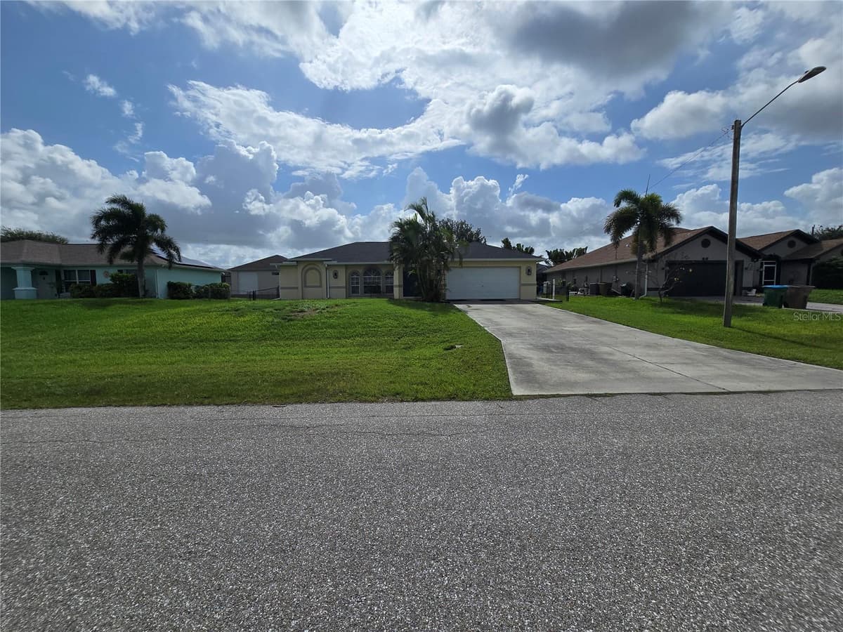 219 25TH PLACE — photo 25 of 28