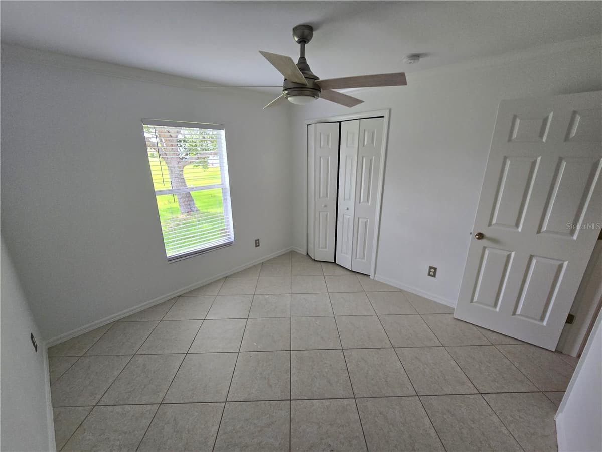 219 25TH PLACE — photo 18 of 28