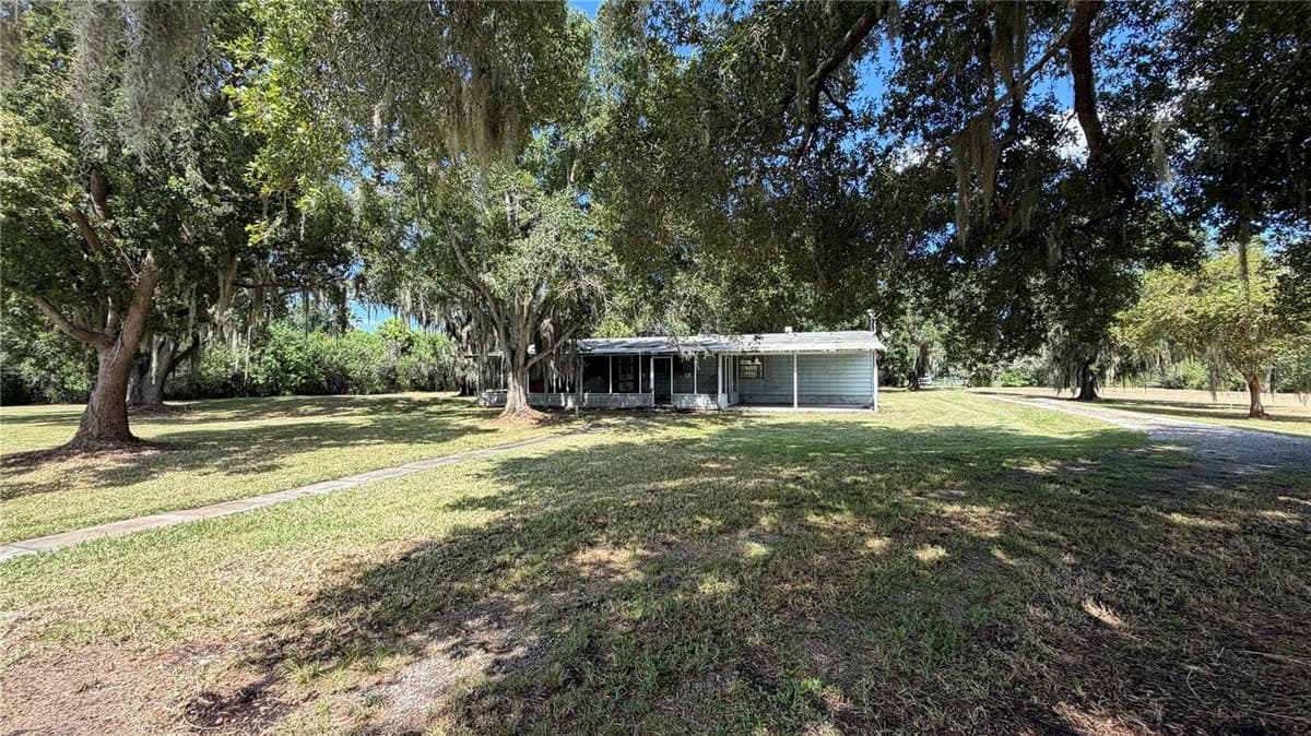 1324 CINDER LANE — photo 3 of 51