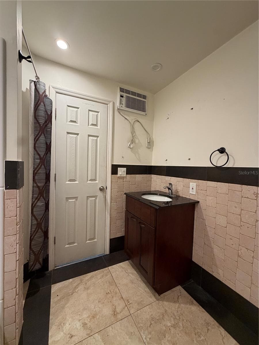 1324 CINDER LANE — photo 41 of 51