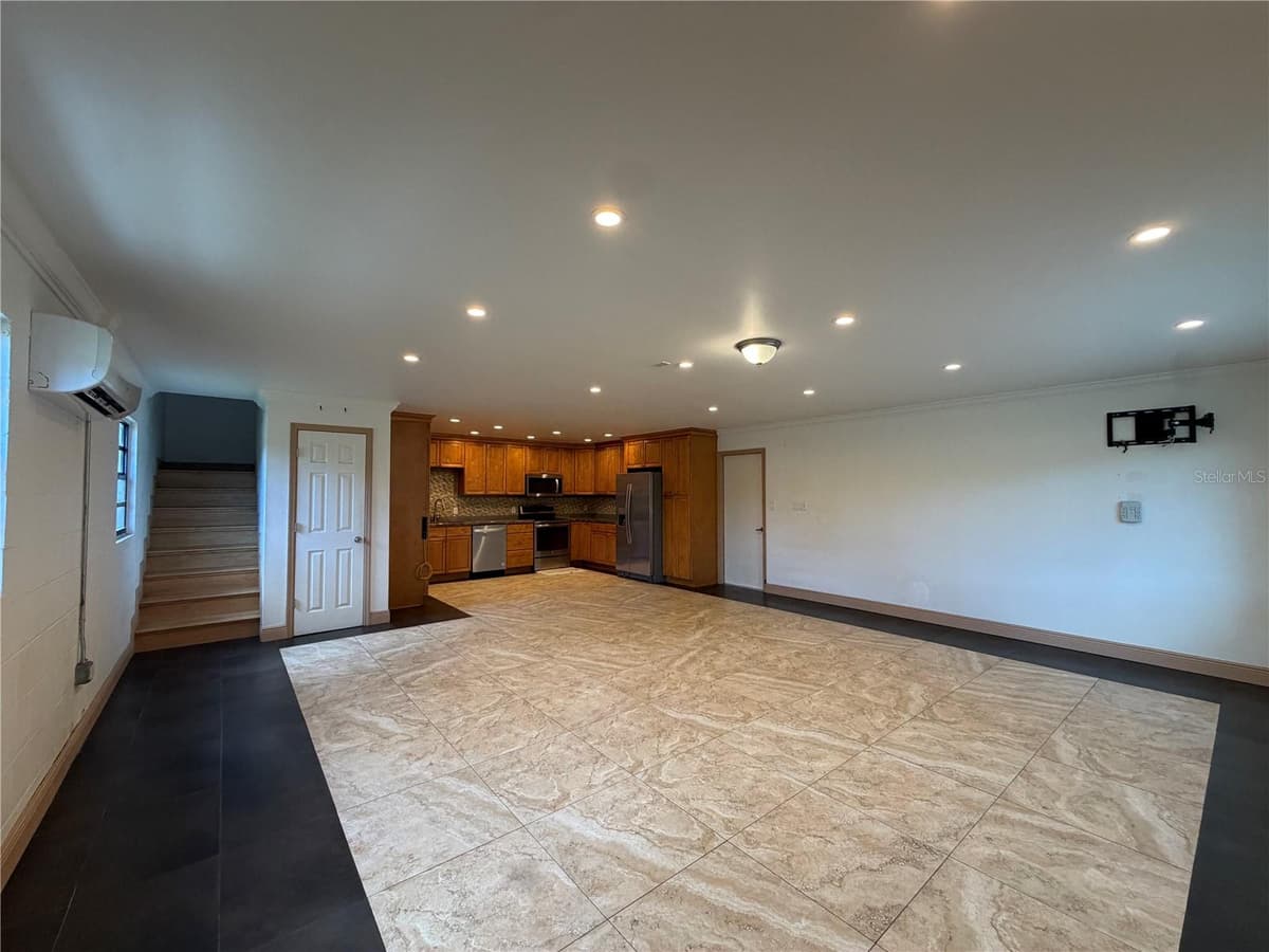 1324 CINDER LANE — photo 27 of 51