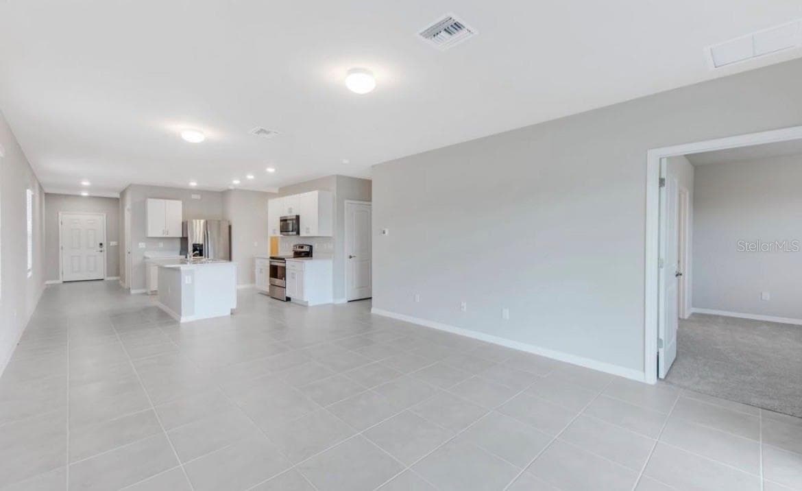 18505 CRONIN SAND LANE — photo 6 of 34