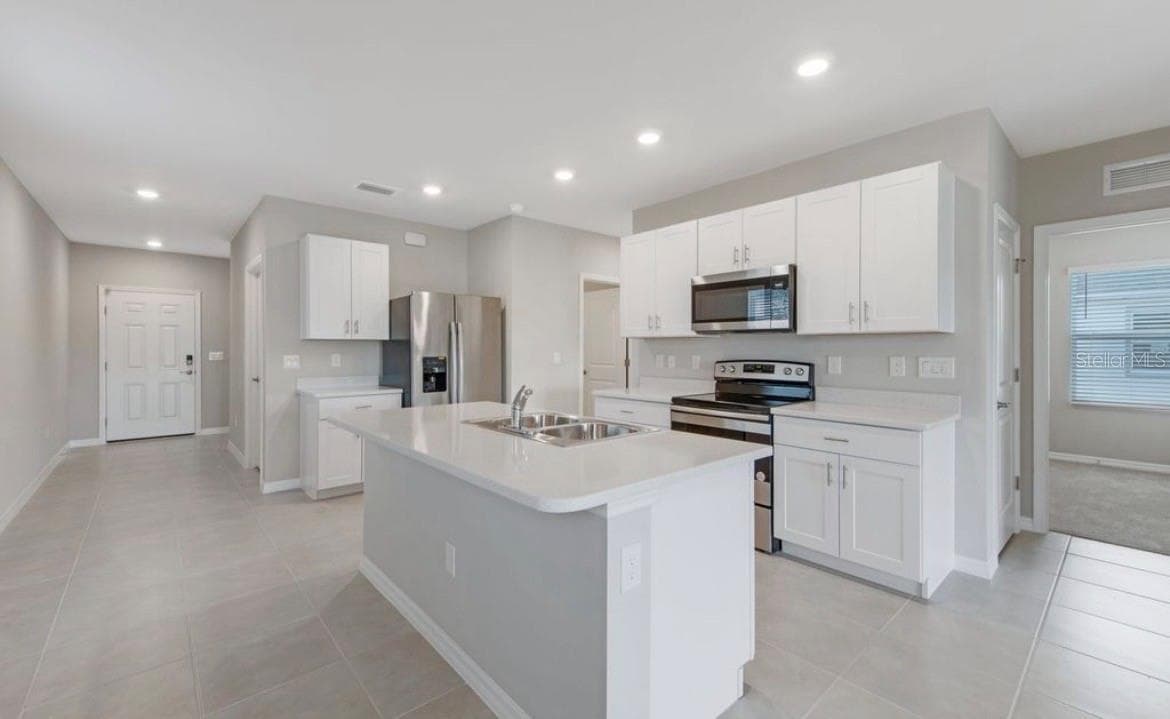 18505 CRONIN SAND LANE — photo 5 of 34