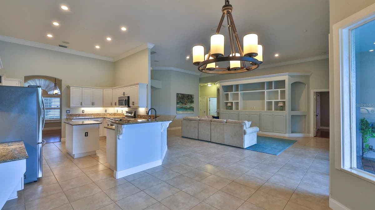 6070 SABAL CREEK BOULEVARD — photo 8 of 57