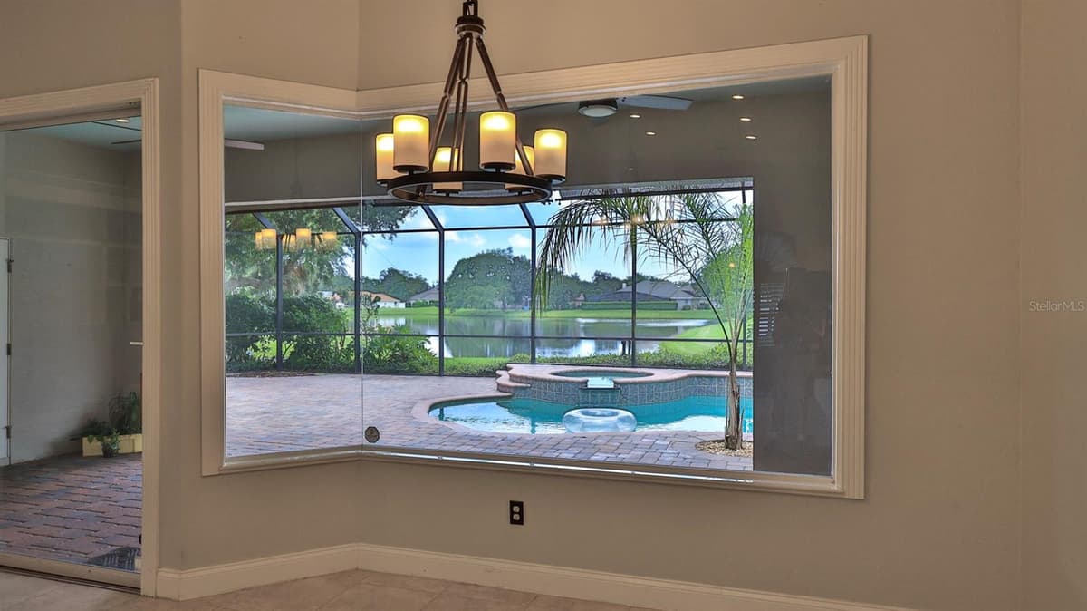 6070 SABAL CREEK BOULEVARD — photo 9 of 57
