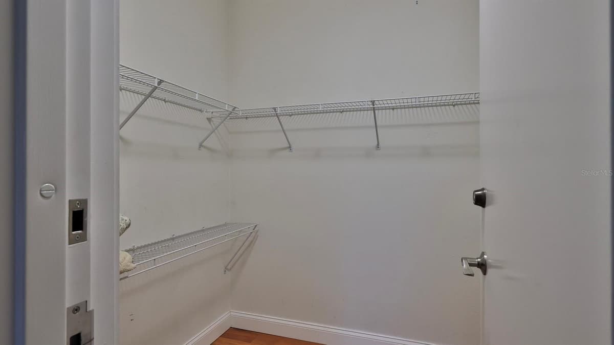 6070 SABAL CREEK BOULEVARD — photo 35 of 57