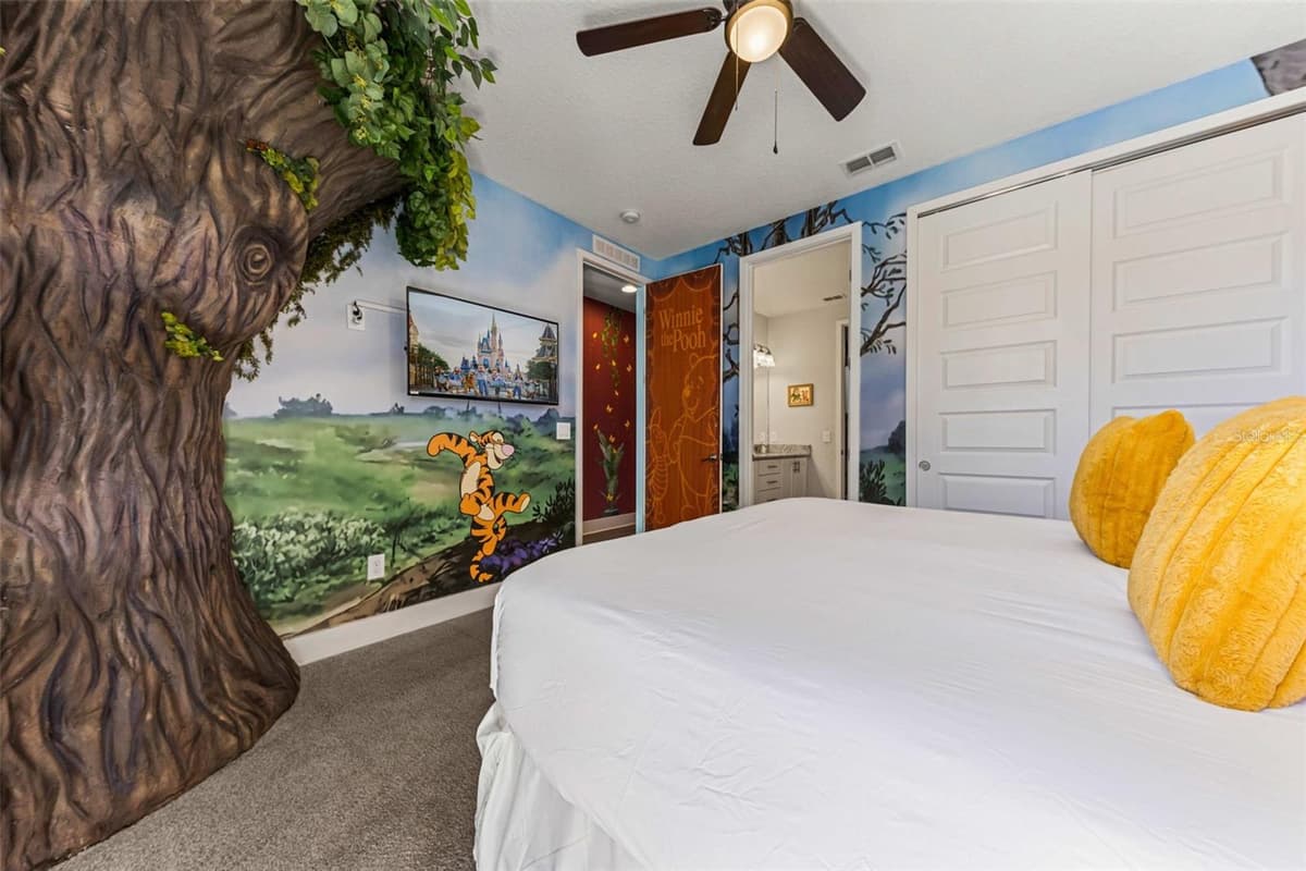 451 LASSO DRIVE — photo 7 of 48