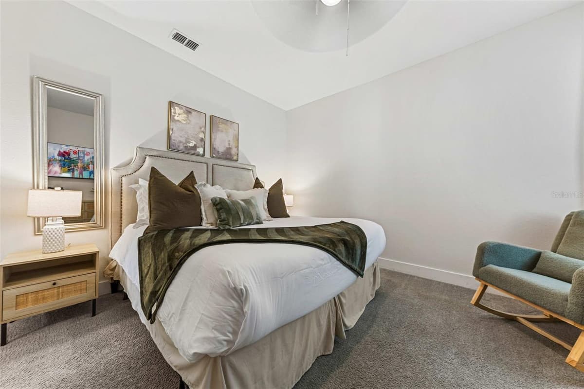 451 LASSO DRIVE — photo 36 of 48