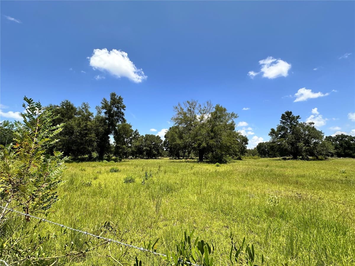 265 SKYLINE LOOP — photo 10 of 78
