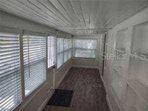 301 MYSTIC LAKE DRIVE — photo 25 of 29