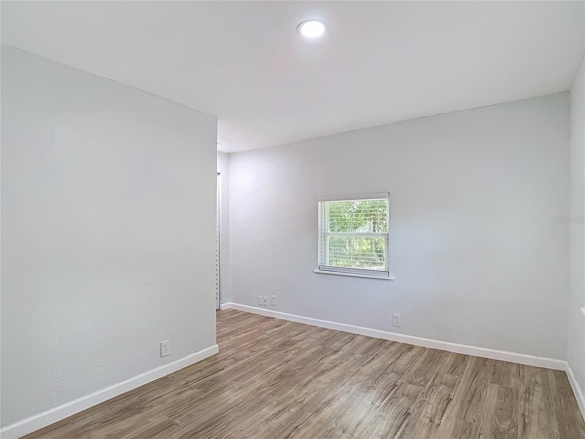 10009 FLORENCE AVENUE — photo 28 of 46