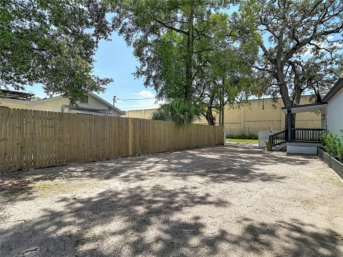 10009 FLORENCE AVENUE — photo 40 of 46