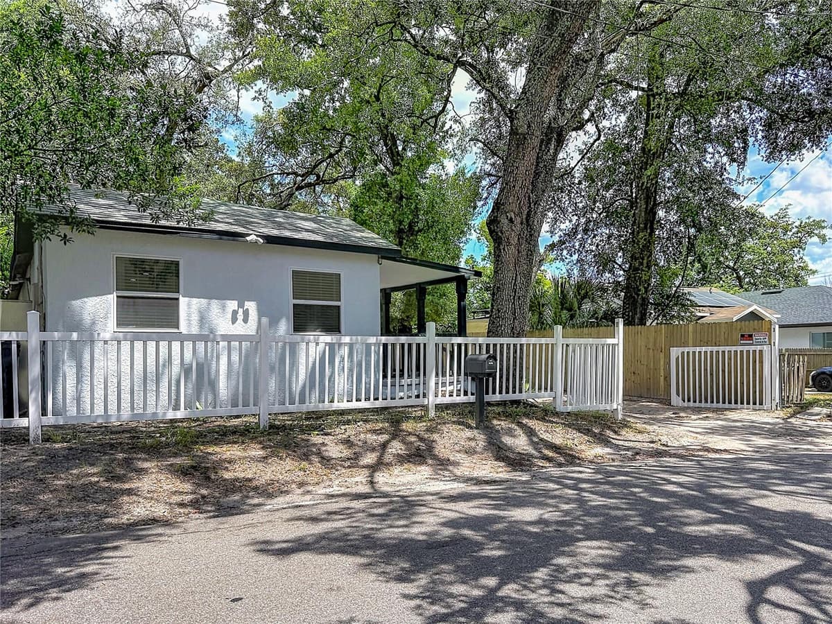 10009 FLORENCE AVENUE — photo 42 of 46