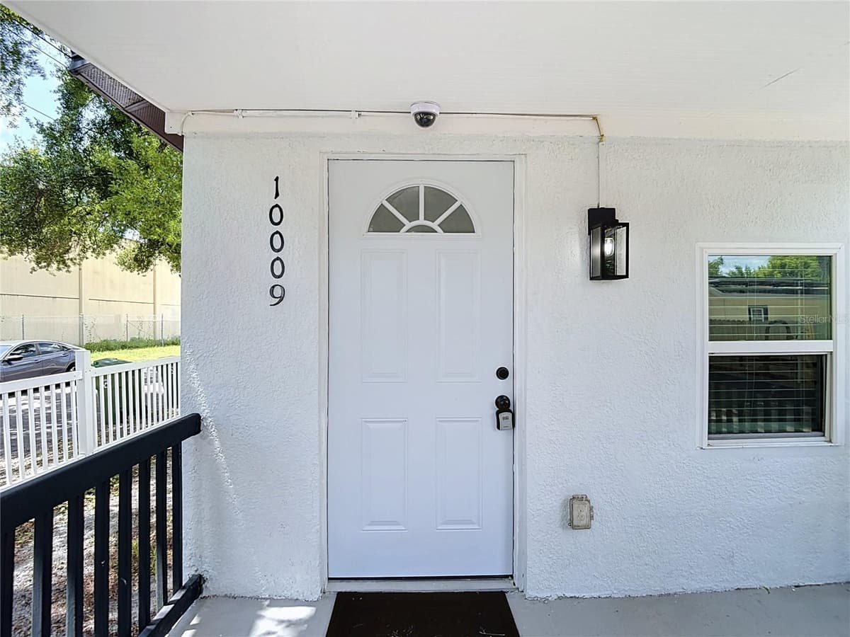 10009 FLORENCE AVENUE — photo 6 of 46