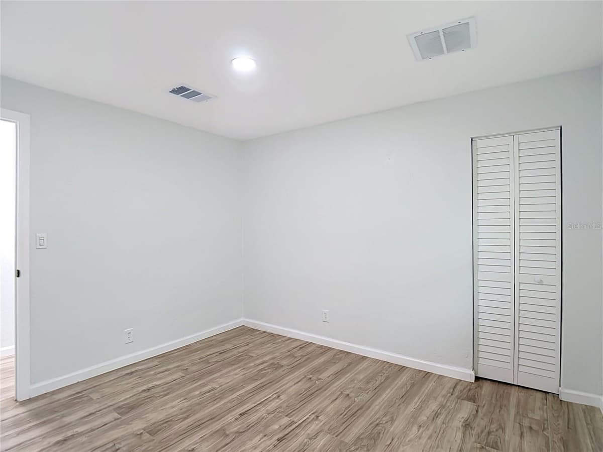 10009 FLORENCE AVENUE — photo 24 of 46