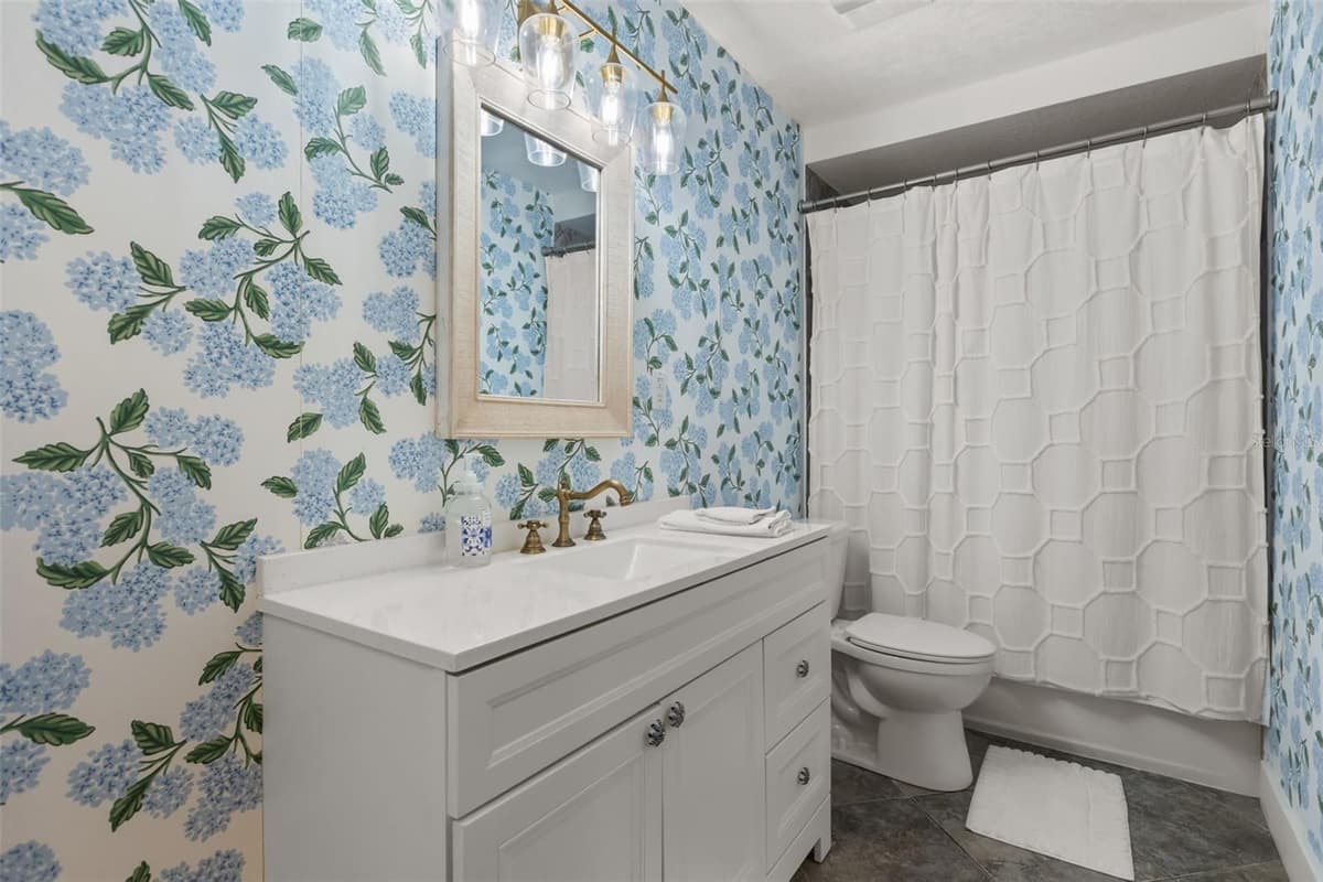 934 BOARDMAN STREET — photo 32 of 45