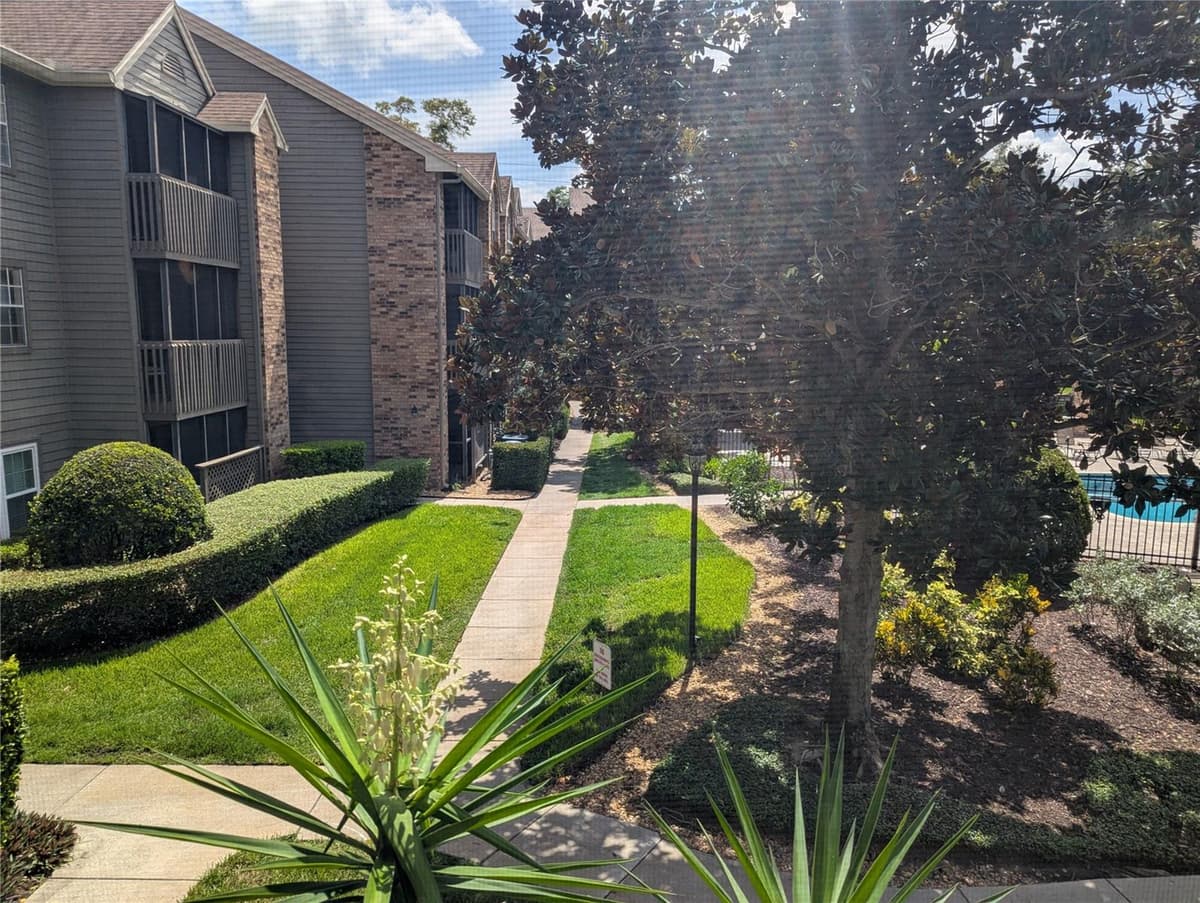 2500 WINDING CREEK BOULEVARD — photo 14 of 22